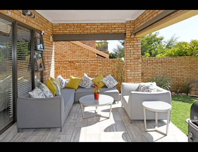 3 BEDROOM HOUSE FOR SALE IN NORTH RIDING